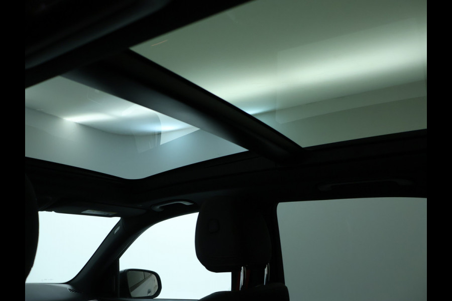 Mercedes-Benz GLE Mercedes-AMG 53 Hybrid 4MATIC+ | Trekhaak | Panoramadak | Burmester® | 22 Inch AMG Velgen | Distronic | Memory Voorstoelen | 360°-Camera. Inclusief 24 maanden MB Certified garantie voor Europa.