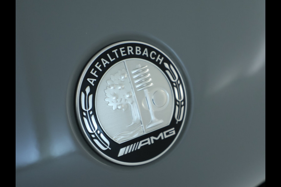 Mercedes-Benz GLE Mercedes-AMG 53 Hybrid 4MATIC+ | Trekhaak | Panoramadak | Burmester® | 22 Inch AMG Velgen | Distronic | Memory Voorstoelen | 360°-Camera. Inclusief 24 maanden MB Certified garantie voor Europa.