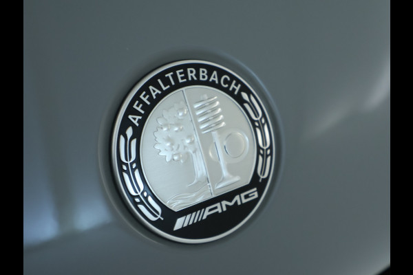 Mercedes-Benz GLE Mercedes-AMG 53 Hybrid 4MATIC+ | Trekhaak | Panoramadak | Burmester® | 22 Inch AMG Velgen | Distronic | Memory Voorstoelen | 360°-Camera. Inclusief 24 maanden MB Certified garantie voor Europa.