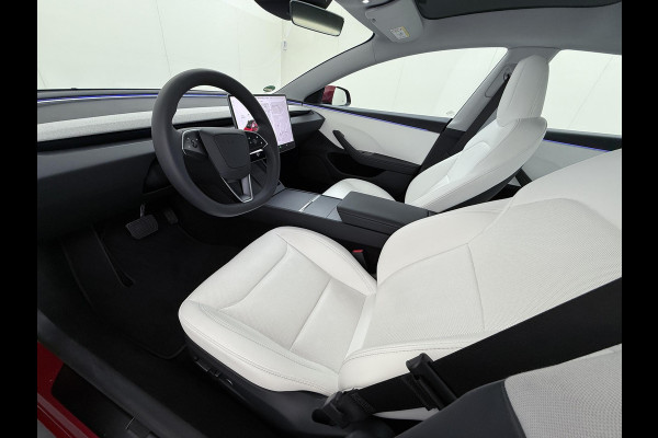 Tesla Model 3 Long Range AWD 78 kWh TREKHAAK | FULL SELFDRIVE | VOLLEDIGE FABRIEKSGARANTIE T/M 12-2027/80.000KM | AANDRIJFLIJN EN ACCU GARANTIE T/M 12-2031