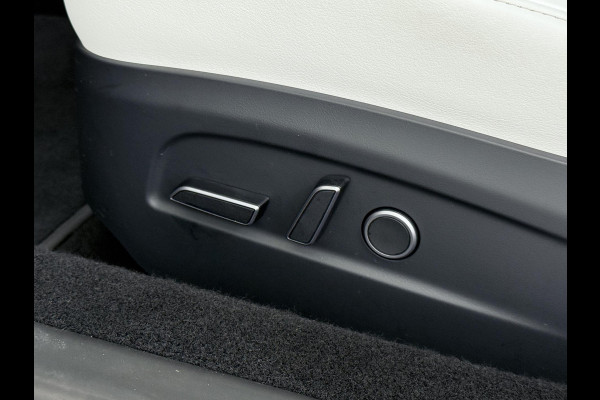 Tesla Model 3 Long Range AWD 78 kWh TREKHAAK | FULL SELFDRIVE | VOLLEDIGE FABRIEKSGARANTIE T/M 12-2027/80.000KM | AANDRIJFLIJN EN ACCU GARANTIE T/M 12-2031