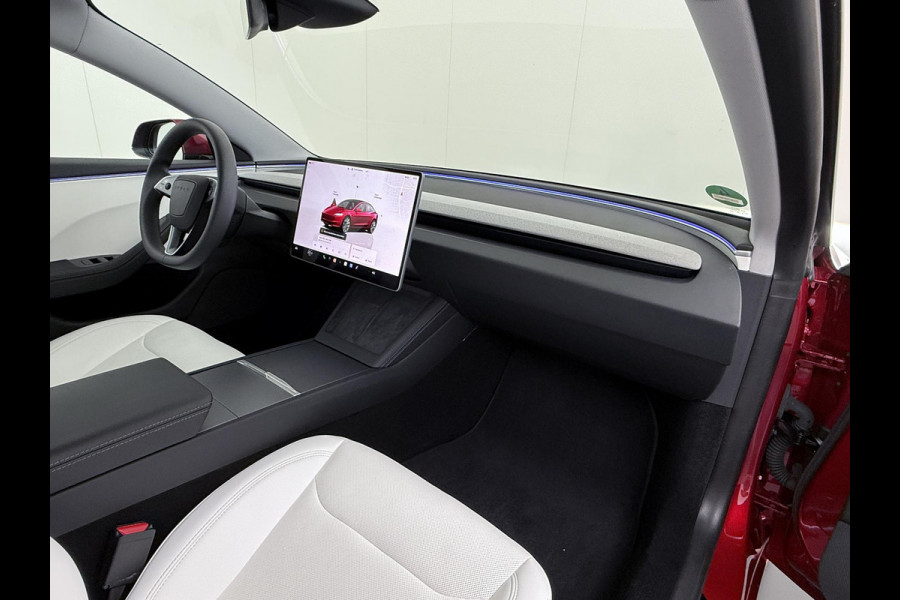Tesla Model 3 Long Range AWD 78 kWh TREKHAAK | FULL SELFDRIVE | VOLLEDIGE FABRIEKSGARANTIE T/M 12-2027/80.000KM | AANDRIJFLIJN EN ACCU GARANTIE T/M 12-2031
