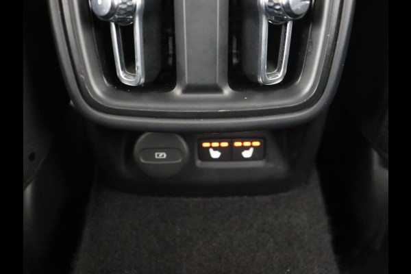 Polestar 2 Long Range Dual Motor Launch Edition 78kWh | Performance Pack | Panoramadak | Stoel & stuurverwarming | 360 camera | Adaptive cruise | Harman/Kardon | Carplay