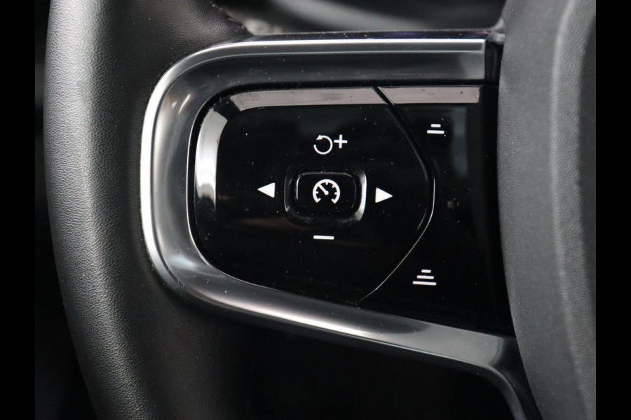 Polestar 2 Long Range Dual Motor Launch Edition 78kWh | Performance Pack | Panoramadak | Stoel & stuurverwarming | 360 camera | Adaptive cruise | Harman/Kardon | Carplay