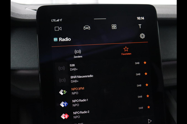 Polestar 2 Long Range Dual Motor Launch Edition 78kWh | Performance Pack | Panoramadak | Stoel & stuurverwarming | 360 camera | Adaptive cruise | Harman/Kardon | Carplay