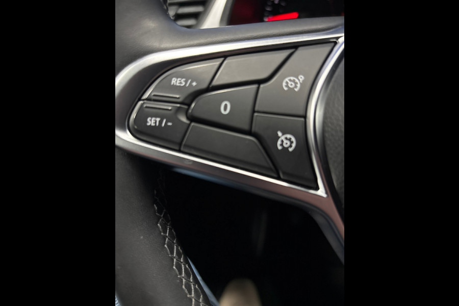 Renault Captur 1.0 TCe 90 Business Zen Airco | Cruise | Navi | PDC Renault Captur 1.0 TCe 90 Business Zen Airco | Cruise | Navi | PDC