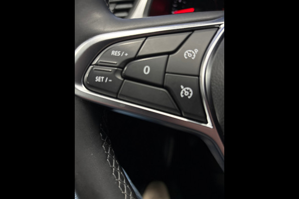 Renault Captur 1.0 TCe 90 Business Zen Airco | Cruise | Navi | PDC Renault Captur 1.0 TCe 90 Business Zen Airco | Cruise | Navi | PDC
