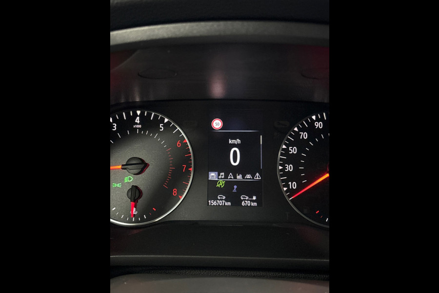 Renault Captur 1.0 TCe 90 Business Zen Airco | Cruise | Navi | PDC Renault Captur 1.0 TCe 90 Business Zen Airco | Cruise | Navi | PDC