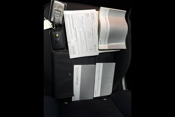 Renault Captur 1.0 TCe 90 Business Zen Airco | Cruise | Navi | PDC Renault Captur 1.0 TCe 90 Business Zen Airco | Cruise | Navi | PDC