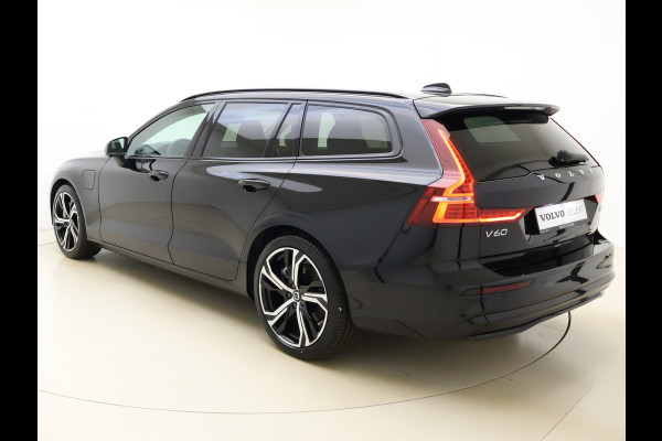 Volvo V60 T6 AWD 350PK Plug-in Hybrid Plus Dark | Lighting | 360 Camera | Harman/Kardon | Volvo V60 T6 AWD 350PK Plug-in Hybrid Plus Dark | Lighting | 360 Camera | Harman/Kardon |