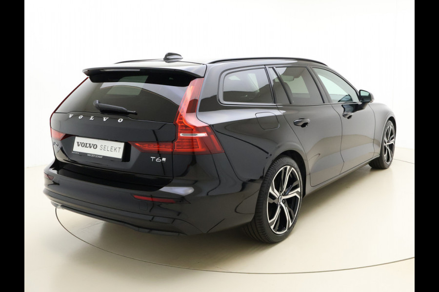 Volvo V60 T6 AWD 350PK Plug-in Hybrid Plus Dark | Lighting | 360 Camera | Harman/Kardon | Volvo V60 T6 AWD 350PK Plug-in Hybrid Plus Dark | Lighting | 360 Camera | Harman/Kardon |