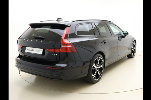 Volvo V60 T6 AWD 350PK Plug-in Hybrid Plus Dark | Lighting | 360 Camera | Harman/Kardon | Volvo V60 T6 AWD 350PK Plug-in Hybrid Plus Dark | Lighting | 360 Camera | Harman/Kardon |