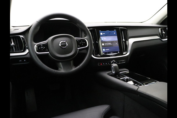 Volvo V60 T6 AWD 350PK Plug-in Hybrid Plus Dark | Lighting | 360 Camera | Harman/Kardon | Volvo V60 T6 AWD 350PK Plug-in Hybrid Plus Dark | Lighting | 360 Camera | Harman/Kardon |