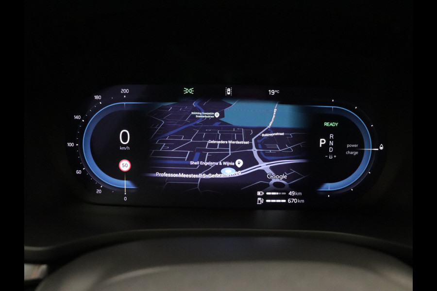 Volvo V60 T6 AWD 350PK Plug-in Hybrid Plus Dark | Lighting | 360 Camera | Harman/Kardon | Volvo V60 T6 AWD 350PK Plug-in Hybrid Plus Dark | Lighting | 360 Camera | Harman/Kardon |