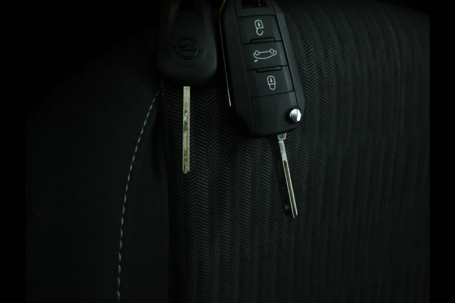 Opel Corsa 1.2 Turbo Edition NAVI | Carplay | 101PK | Dealer onderhouden Opel Corsa 1.2 Turbo Edition NAVI | Carplay | 101PK | Dealer onderhouden