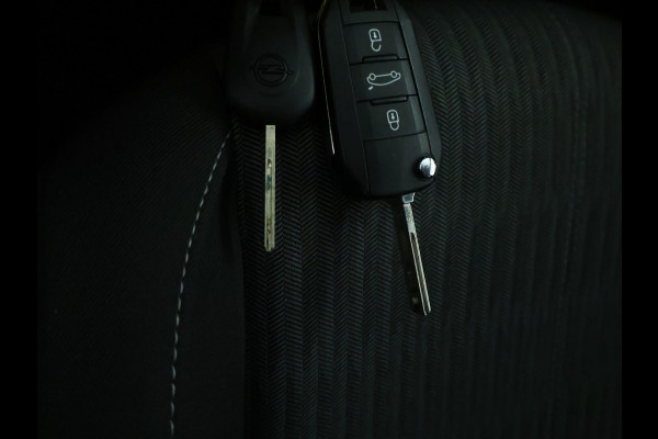 Opel Corsa 1.2 Turbo Edition NAVI | Carplay | 101PK | Dealer onderhouden Opel Corsa 1.2 Turbo Edition NAVI | Carplay | 101PK | Dealer onderhouden