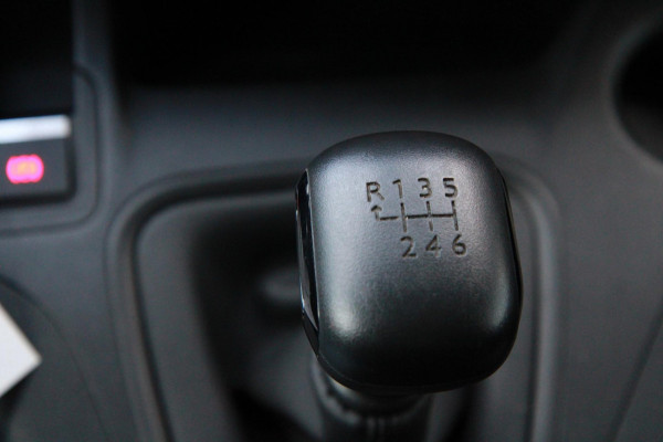 Toyota PROACE CITY 1.5 D-4D Live 102PK / Multi stuur / App connect / Laadruimte inrichting