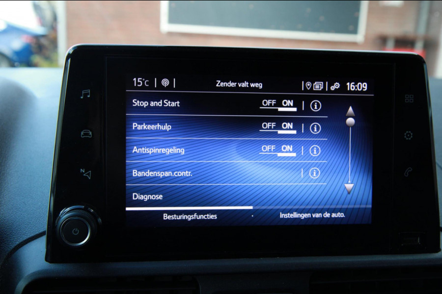 Toyota PROACE CITY 1.5 D-4D Live 102PK / Multi stuur / App connect / Laadruimte inrichting
