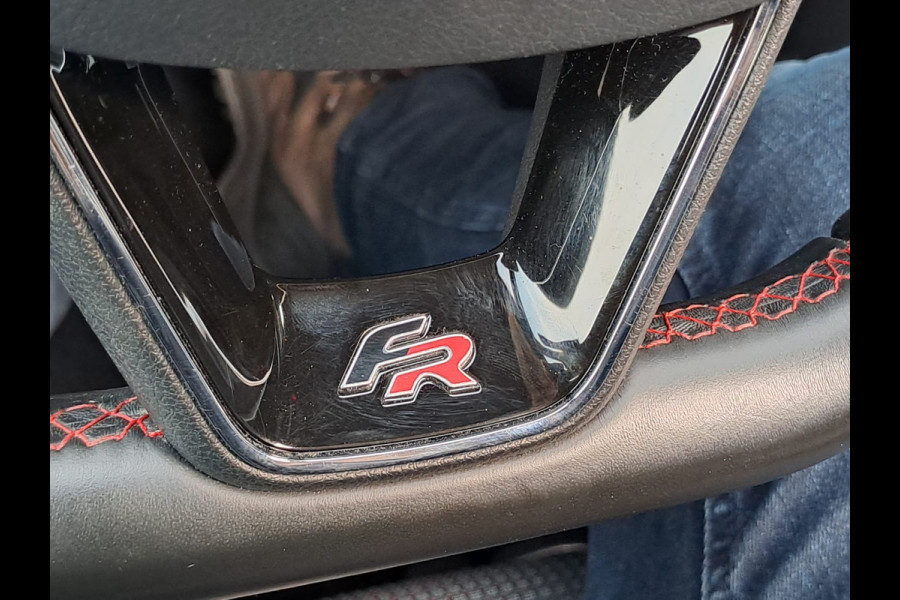 Seat León ST 1.5 TSI 150PK FR Business Intense | Automaat | Navi | Trekhaak | LED | Trekhaak | Pano | Virtual cockpit | Seat León ST 1.5 TSI 150PK FR Business Intense | Automaat | Navi | Trekhaak | LED | Trekhaak | Pano | Virtual cockpit |