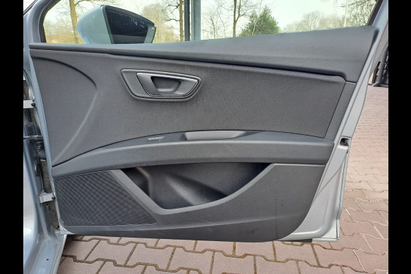 Seat León ST 1.5 TSI 150PK FR Business Intense | Automaat | Navi | Trekhaak | LED | Trekhaak | Pano | Virtual cockpit | Seat León ST 1.5 TSI 150PK FR Business Intense | Automaat | Navi | Trekhaak | LED | Trekhaak | Pano | Virtual cockpit |
