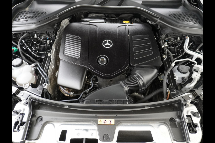 Mercedes-Benz GLC 300 e 4MATIC Luxury Line | Trekhaak Digital Memory