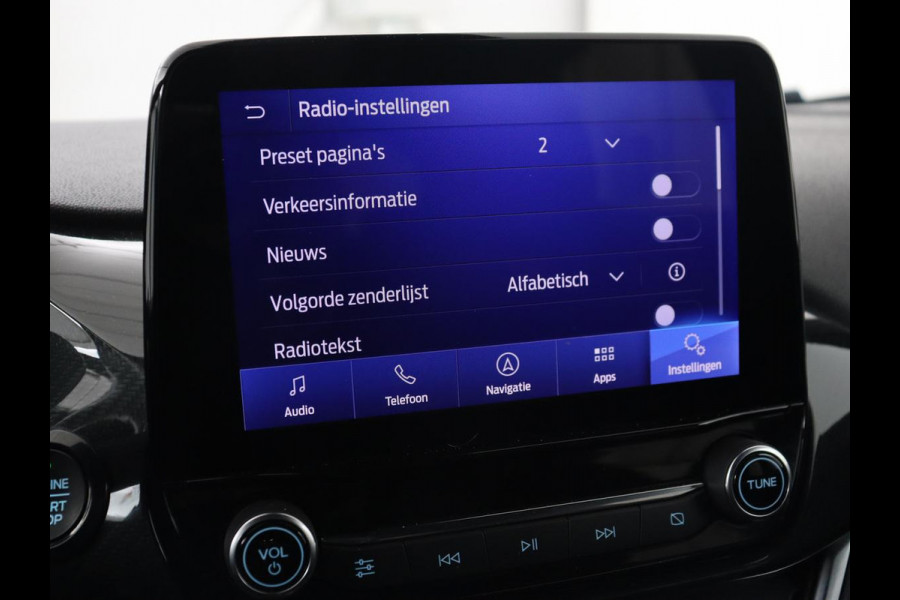 Ford Fiesta 1.5 EcoBoost ST-3 | Origineel NL | 1e eigenaar | Stoelverwarming | B&O Sound | Half leder | Carplay | Navigatie | Stuurverwarming | Full LED | Parkeerhulp