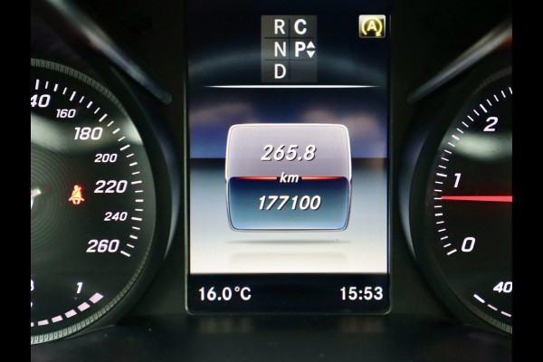 Mercedes-Benz V-Klasse 250d 4-MATIC LANG LUXE DUBBELE CABINE Mercedes-Benz V-Klasse 250d 4-MATIC LANG LUXE DUBBELE CABINE