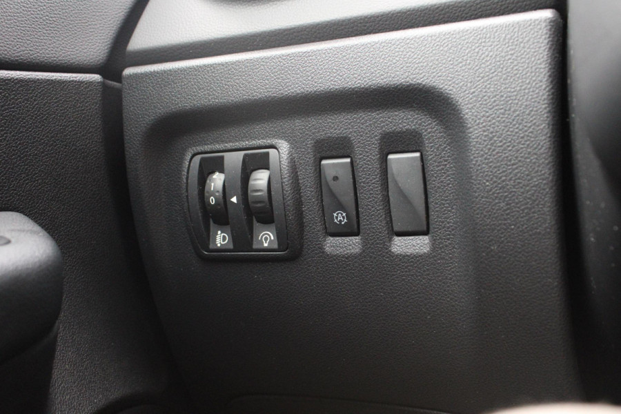 Renault Captur 0.9 TCe Intens | Trekhaak | Climate Control | Navigatie | Cruise Control | Camera |