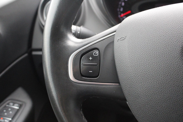 Renault Captur 0.9 TCe Intens | Trekhaak | Climate Control | Navigatie | Cruise Control | Camera |