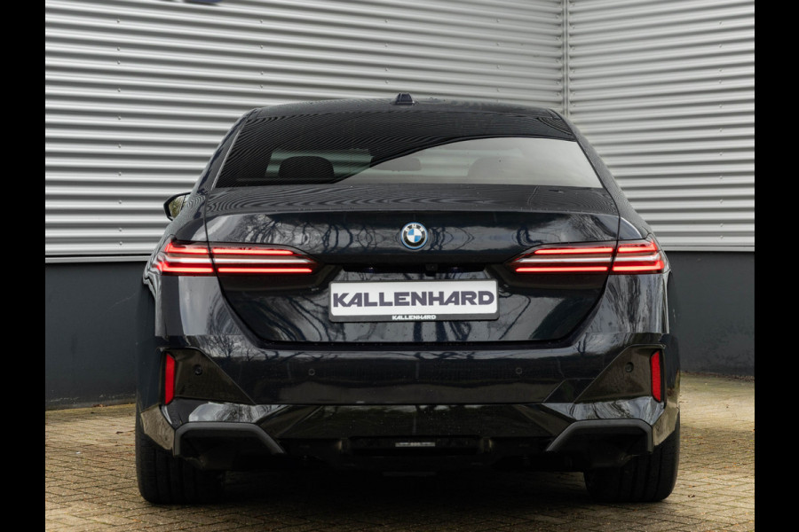 BMW i5 eDrive40 M-Sport - Onderstel Prof - Driving Ass Plus - Comfortstoelen