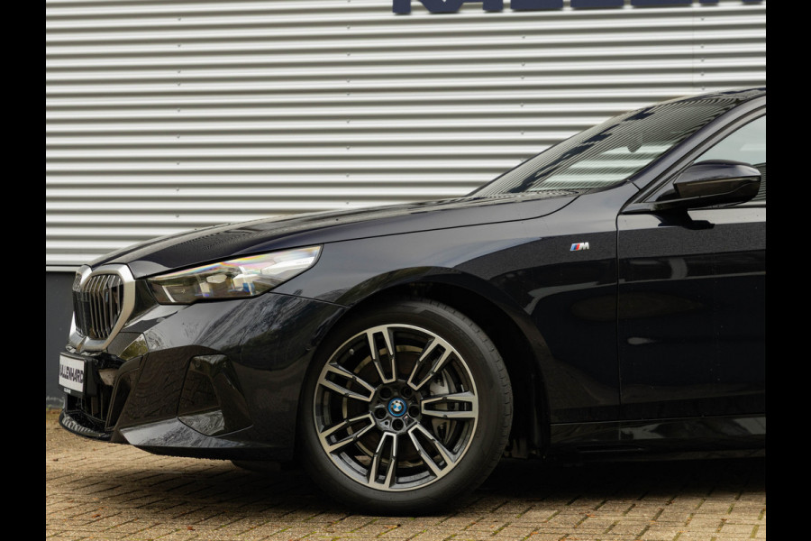 BMW i5 eDrive40 M-Sport - Onderstel Prof - Driving Ass Plus - Comfortstoelen