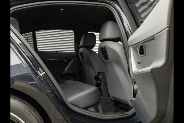 BMW i5 eDrive40 M-Sport - Onderstel Prof - Driving Ass Plus - Comfortstoelen