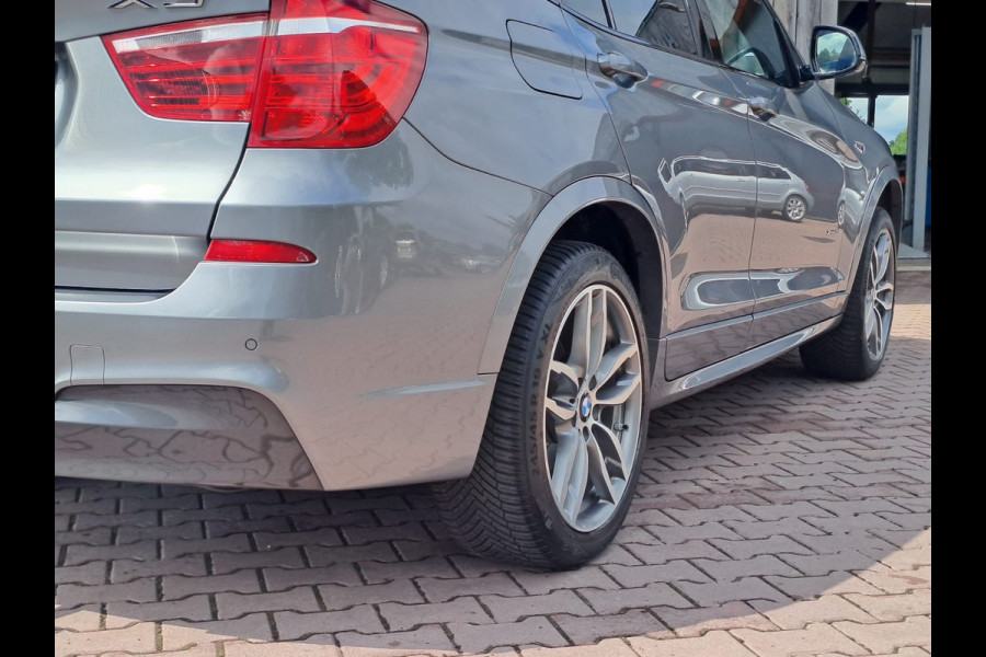 BMW X3 xDrive28i High Executive xLine Edition M Sport | Automaat | Trekhaak | Pano | Stoelverwarming | Leder |