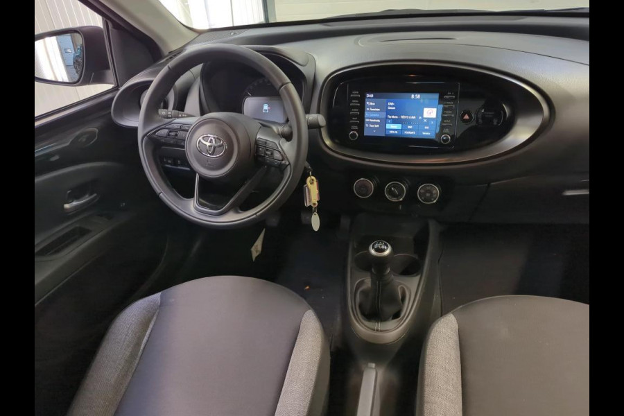 Toyota Aygo X 1.0 VVT-i MT Play Navigatie Apple Carplay/Android Auto Camera Adaptive Cruise Control Airco