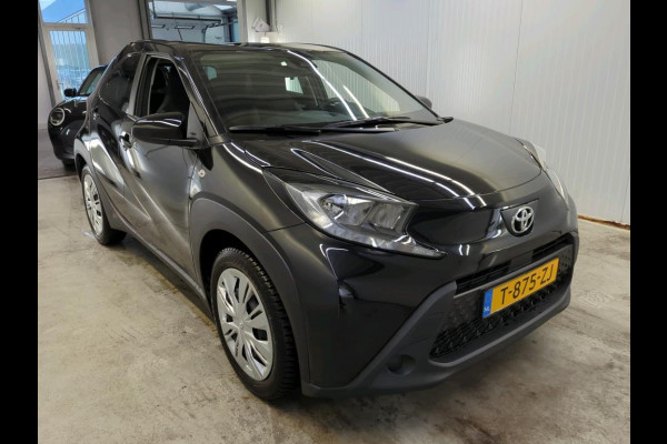 Toyota Aygo X 1.0 VVT-i MT Play Navigatie Apple Carplay/Android Auto Camera Adaptive Cruise Control Airco