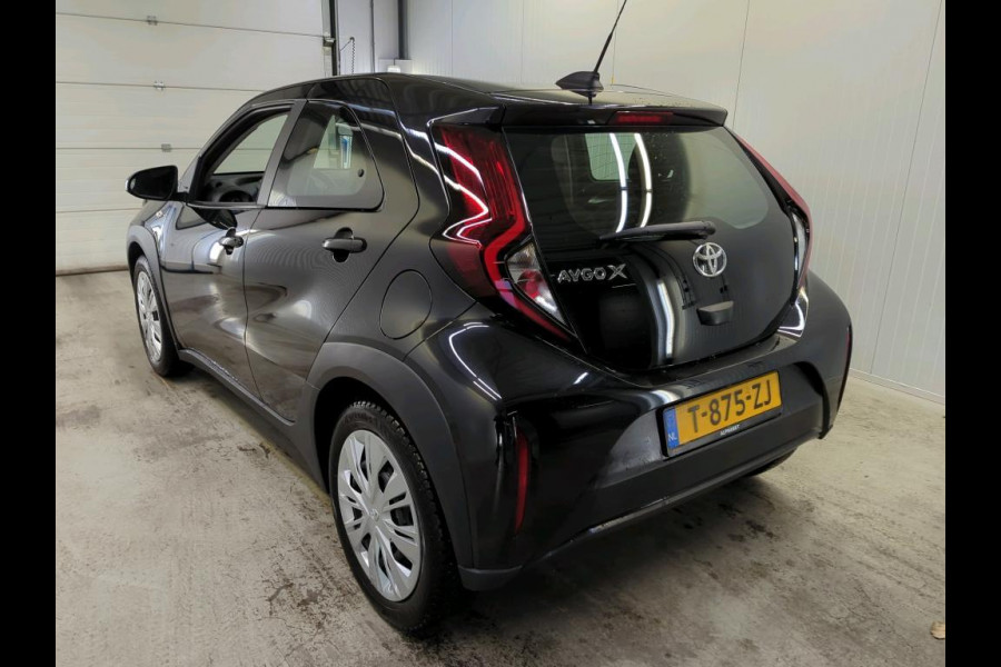 Toyota Aygo X 1.0 VVT-i MT Play Navigatie Apple Carplay/Android Auto Camera Adaptive Cruise Control Airco