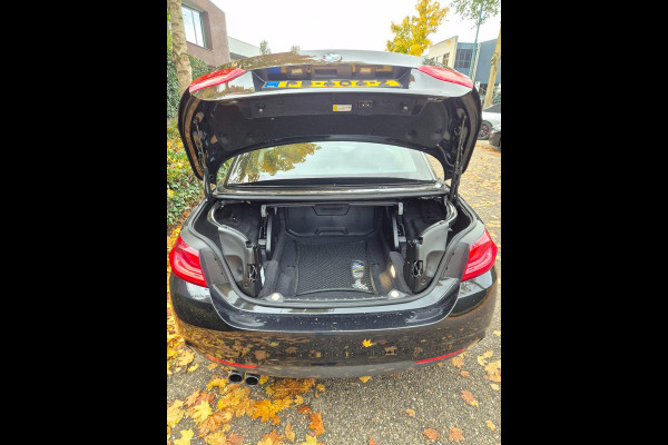 BMW 4 Serie Cabrio 420i M Sport High Executive Cabrio Dig. Dash Apple CarPlay Elek.Stoelen Nbt Evo GR Navi Leder Zwart NAP