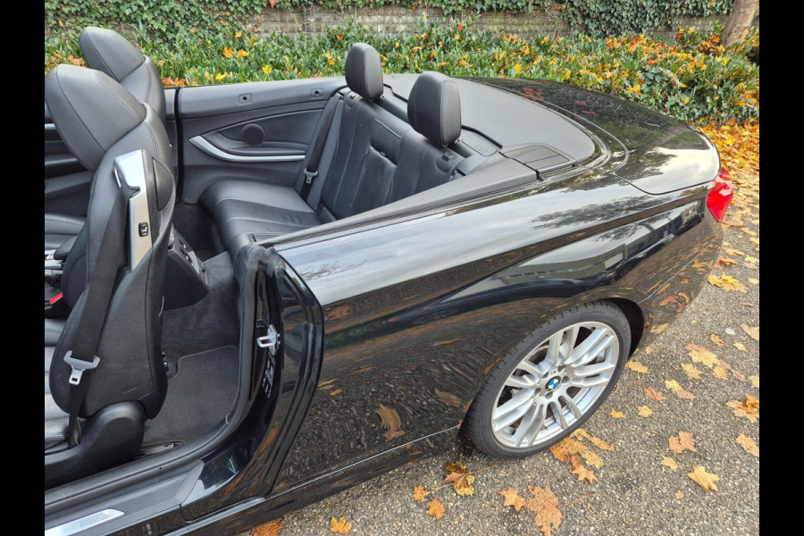 BMW 4 Serie Cabrio 420i M Sport High Executive Cabrio Dig. Dash Apple CarPlay Elek.Stoelen Nbt Evo GR Navi Leder Zwart NAP
