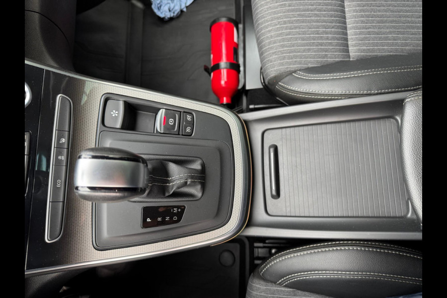 Renault Grand Scénic TCe 140 EDC Techno Groot navi / Full LED / P-sensor & camera