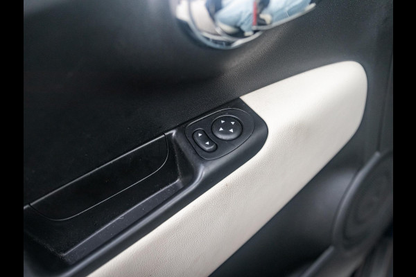 Fiat 500C 1.0 Hybrid Dolcevita | Carplay / Android | 16" LM Velgen | Climate Control | Parkeersensoren |