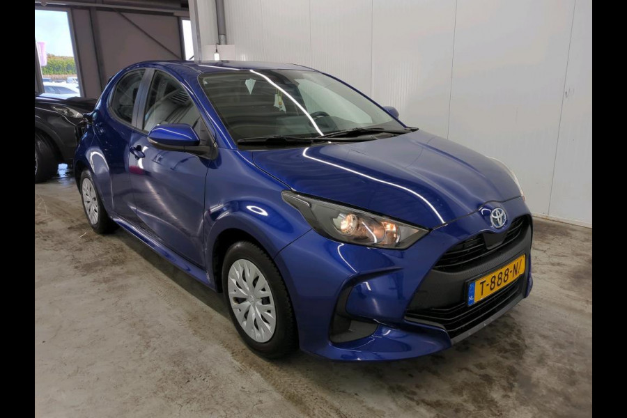 Toyota Yaris 1.5 Hybrid Active Auto. Navigatie Apple Carplay/Android Auto Camera Adaptive Cruise Control  Climate Control