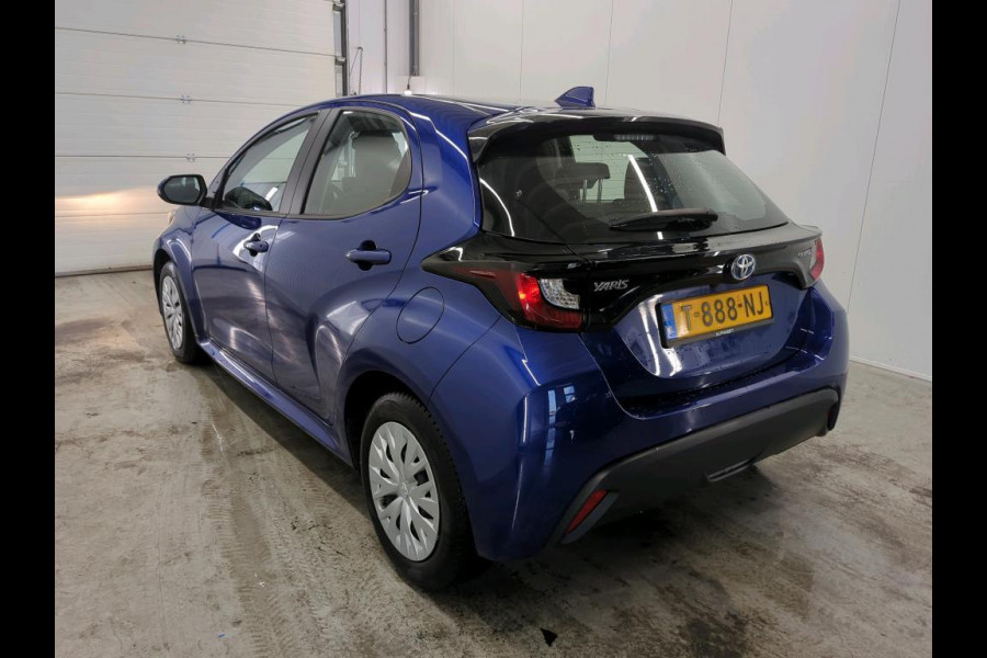 Toyota Yaris 1.5 Hybrid Active Auto. Navigatie Apple Carplay/Android Auto Camera Adaptive Cruise Control  Climate Control