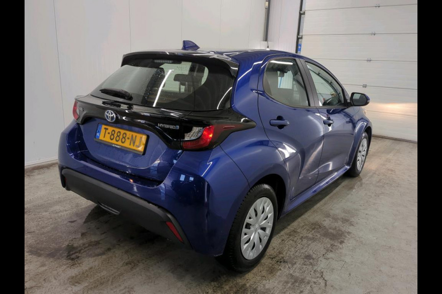 Toyota Yaris 1.5 Hybrid Active Auto. Navigatie Apple Carplay/Android Auto Camera Adaptive Cruise Control  Climate Control
