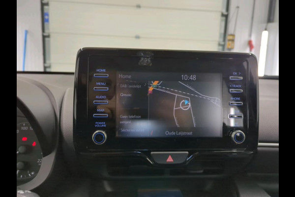 Toyota Yaris 1.5 Hybrid Active Auto. Navigatie Apple Carplay/Android Auto Camera Adaptive Cruise Control  Climate Control