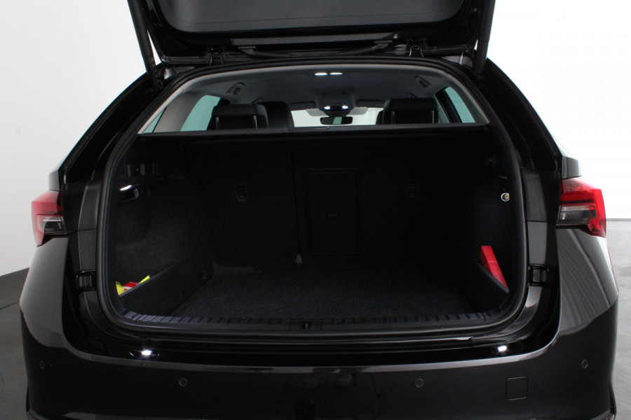 Škoda Octavia Combi 1.5 TSI MHEV Business Edition Plus Trekhaak/Camera/Adapt. Cruise...