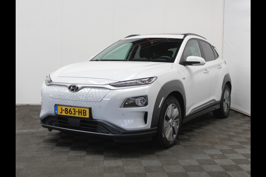 Hyundai Kona EV Premium 64 kWh CARPLAY | 3 FASE | CAMERA | DAB | LED | STOELVERW/VENT | LMV | ADAPCRUISE | LEER | HEAD-UP