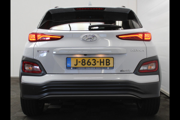 Hyundai Kona EV Premium 64 kWh CARPLAY | 3 FASE | CAMERA | DAB | LED | STOELVERW/VENT | LMV | ADAPCRUISE | LEER | HEAD-UP