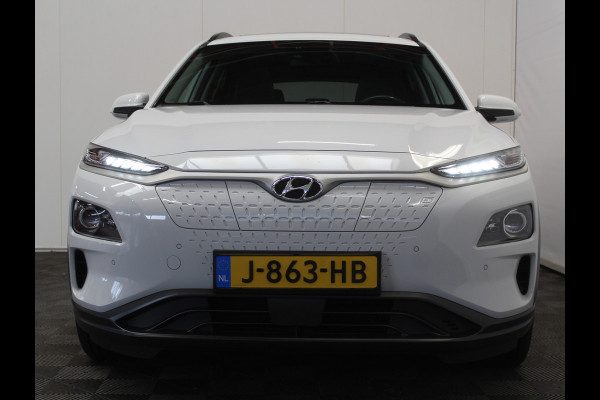 Hyundai Kona EV Premium 64 kWh CARPLAY | 3 FASE | CAMERA | DAB | LED | STOELVERW/VENT | LMV | ADAPCRUISE | LEER | HEAD-UP