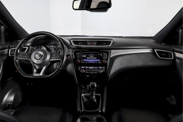 Nissan QASHQAI 1.3 DIG-T Tekna + 140 PK | Pano | Adapt. Cruise | Stoel-+Voorruitverw. | PDC | 360 Camera | NAV + App. Connect | ECC | Bose | LM 19" | Nissan QASHQAI 1.3 DIG-T Tekna + 140 PK | Pano | Adapt. Cruise | Stoel-+Voorruitverw. | PDC | 360 Camera | NAV + App. Connect | ECC | Bose | LM 19" |