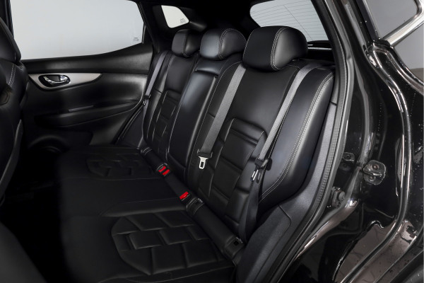Nissan QASHQAI 1.3 DIG-T Tekna + 140 PK | Pano | Adapt. Cruise | Stoel-+Voorruitverw. | PDC | 360 Camera | NAV + App. Connect | ECC | Bose | LM 19" | Nissan QASHQAI 1.3 DIG-T Tekna + 140 PK | Pano | Adapt. Cruise | Stoel-+Voorruitverw. | PDC | 360 Camera | NAV + App. Connect | ECC | Bose | LM 19" |